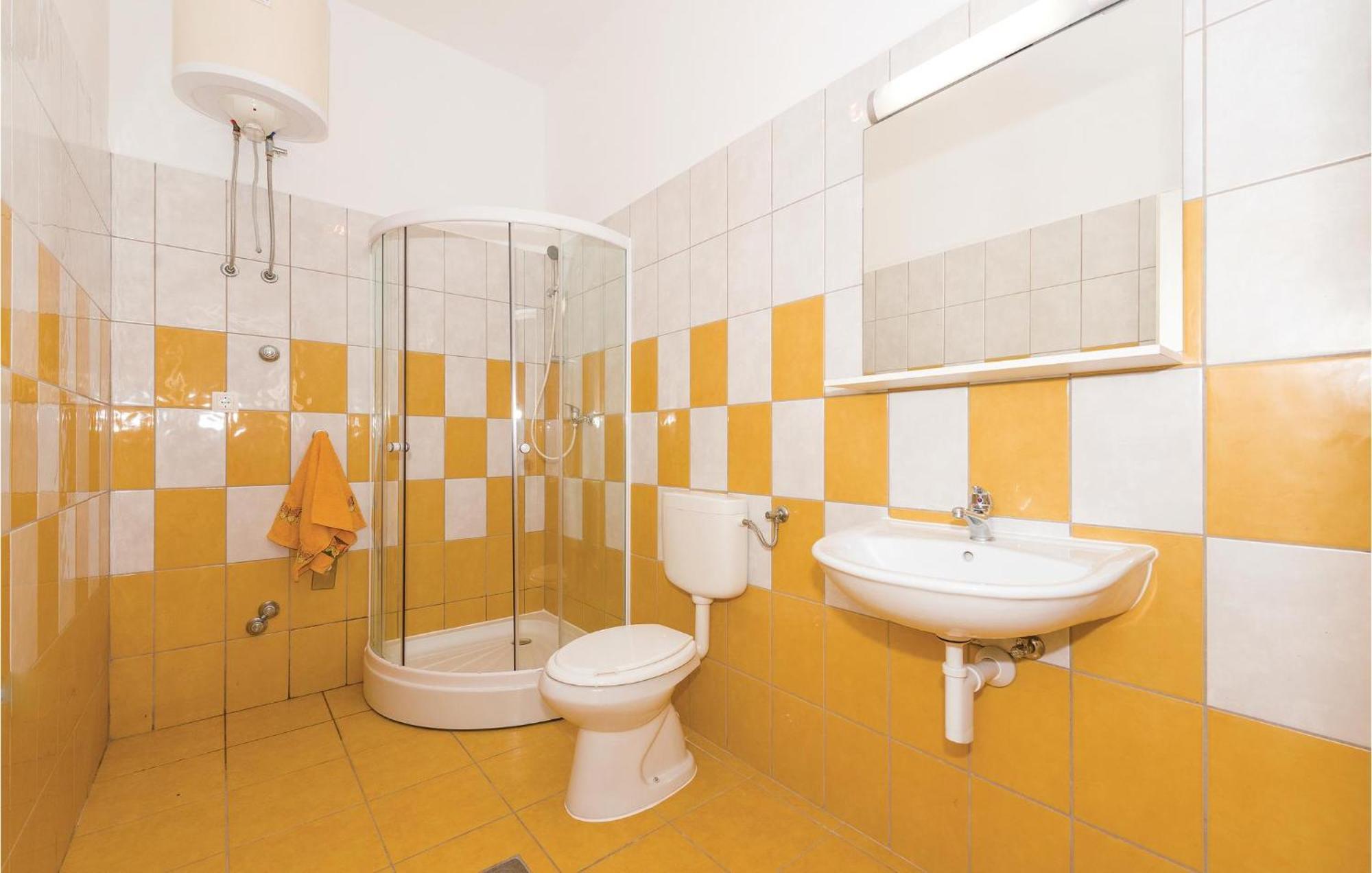Amazing Apartment In Tisno With Wifi ภายนอก รูปภาพ